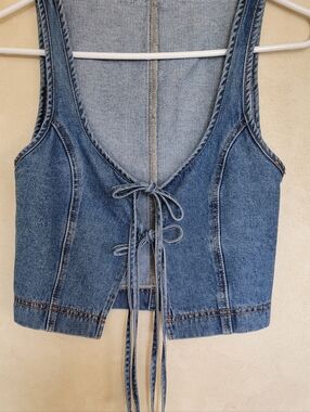 Denim Tie-Front Crop Tank Top Vest- Blue